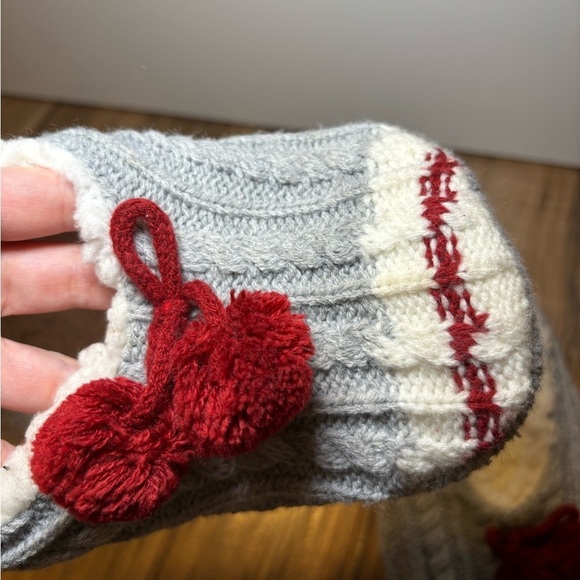 Wool Slippers - Picture 3 of 3